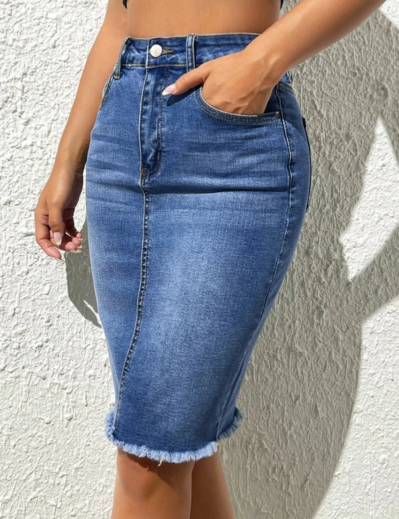 Velora Luxe High Elastic Raw-Edge Slim Denim Skirt